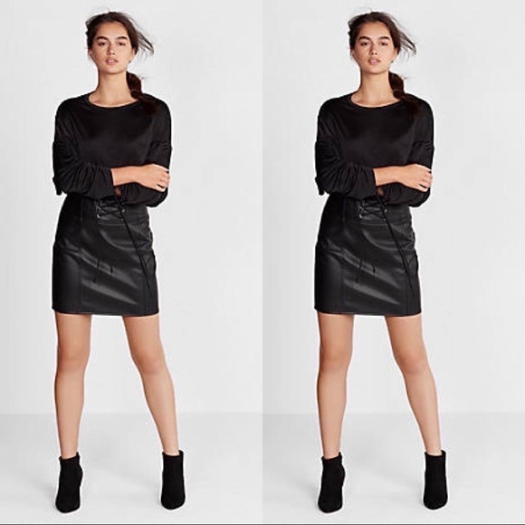 Express Black Ruched Long Sleeve Top - Picture 1 of 8